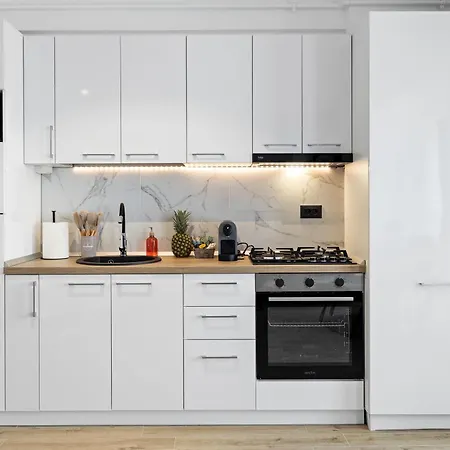 Apartman Aquablue Std In Infinity Pool & Năvodari